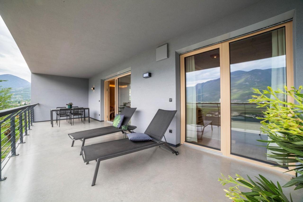 Apartment Das Runde Cermes Exterior photo
