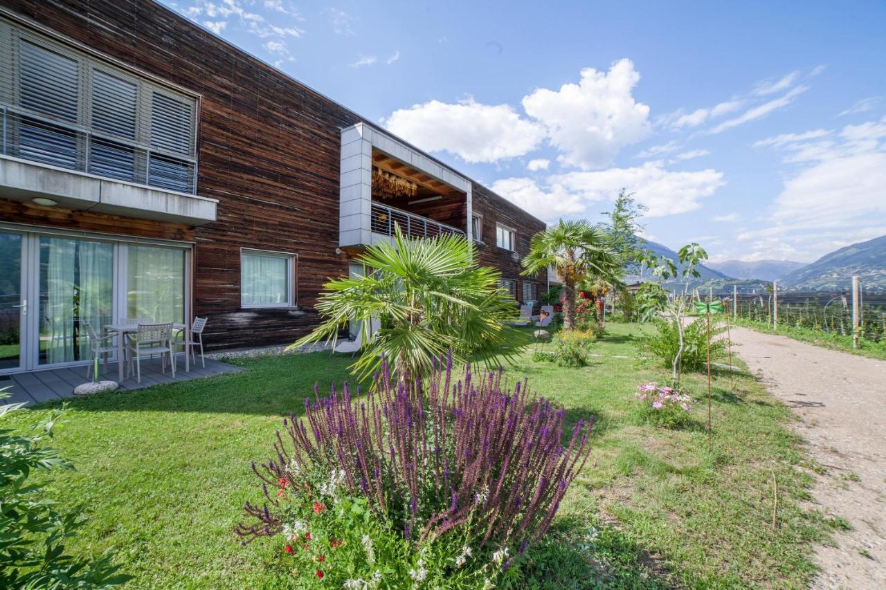 Apartment Das Runde Cermes Exterior photo